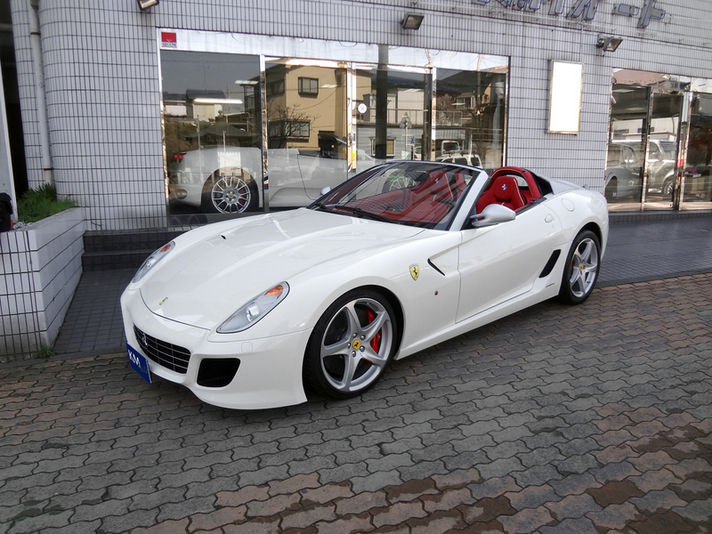 フェラーリ 599 SA APERTA ディーラー車 世界限定80台 中古車 情報 | KMオート